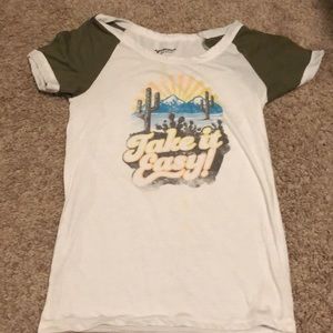 White tee with prints